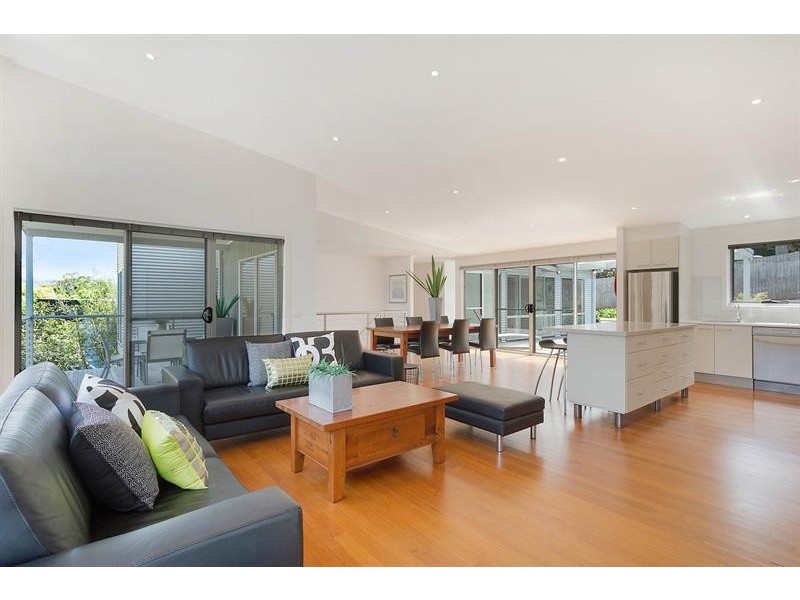 5 Main  St, Merimbula NSW 2548