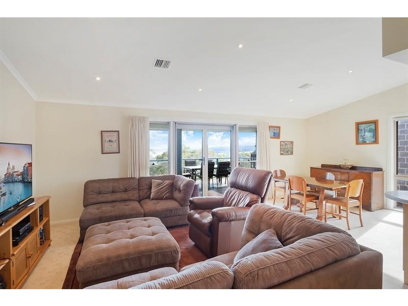 10a Lakeview Ave, Merimbula NSW 2548