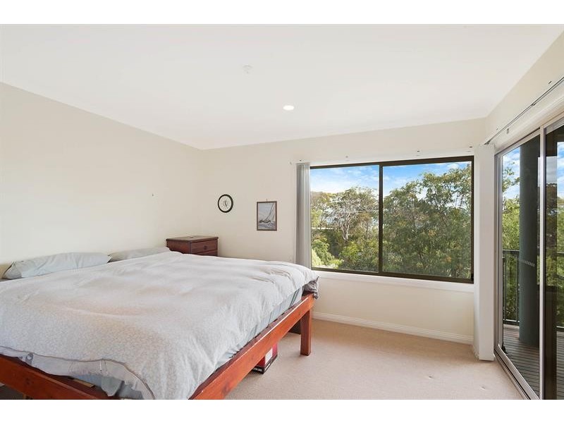 10a Lakeview Ave, Merimbula NSW 2548