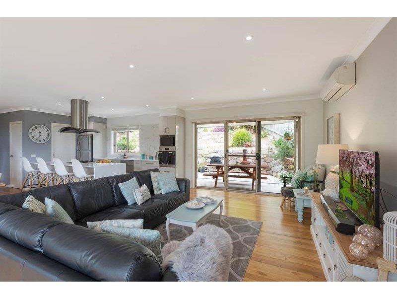 16 Beverley St, Merimbula NSW 2548