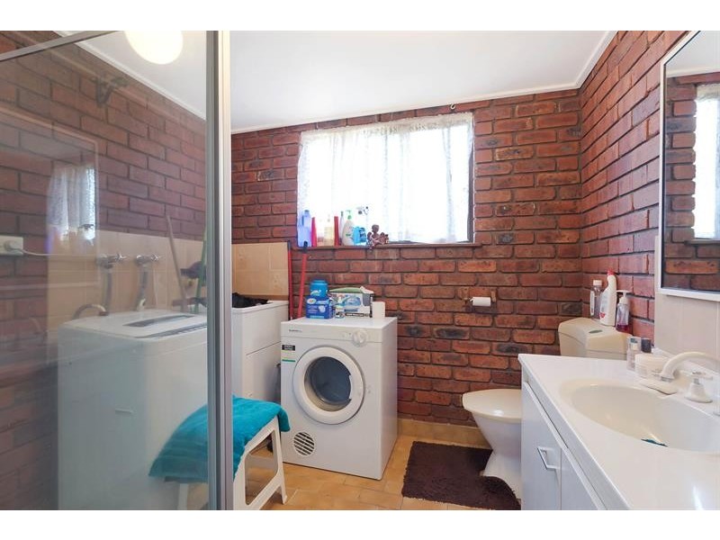 2/23 Yarrawood Ave, Merimbula NSW 2548