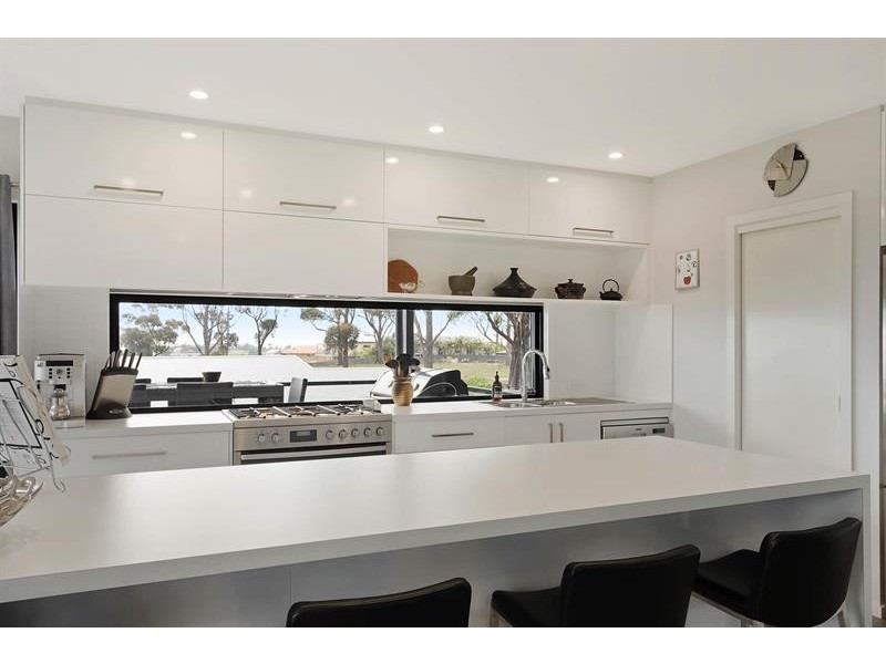 26 The Dress Circle, Tura Beach NSW 2548