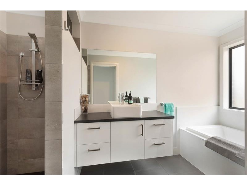 26 The Dress Circle, Tura Beach NSW 2548