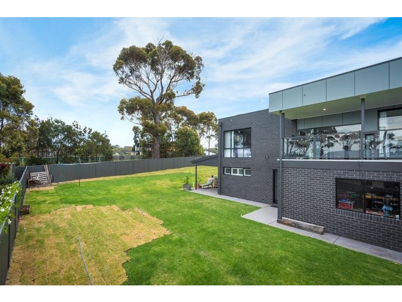 26 The Dress Circle, Tura Beach NSW 2548