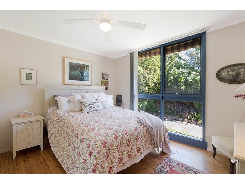 15 Illawong  Hts, Merimbula NSW 2548