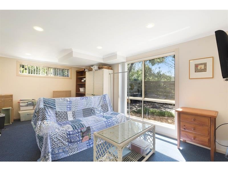 15 Illawong  Hts, Merimbula NSW 2548