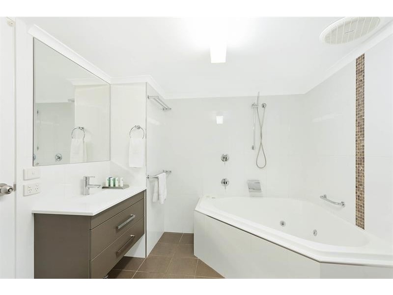 13/16-18 Ocean View Avenue, Merimbula NSW 2548