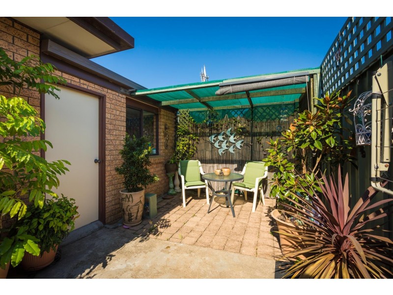 1/4 Sapphire Coast Dr, Merimbula NSW 2548