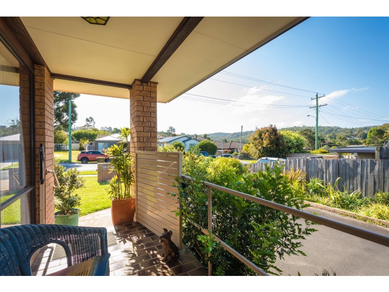 1/4 Sapphire Coast Dr, Merimbula NSW 2548