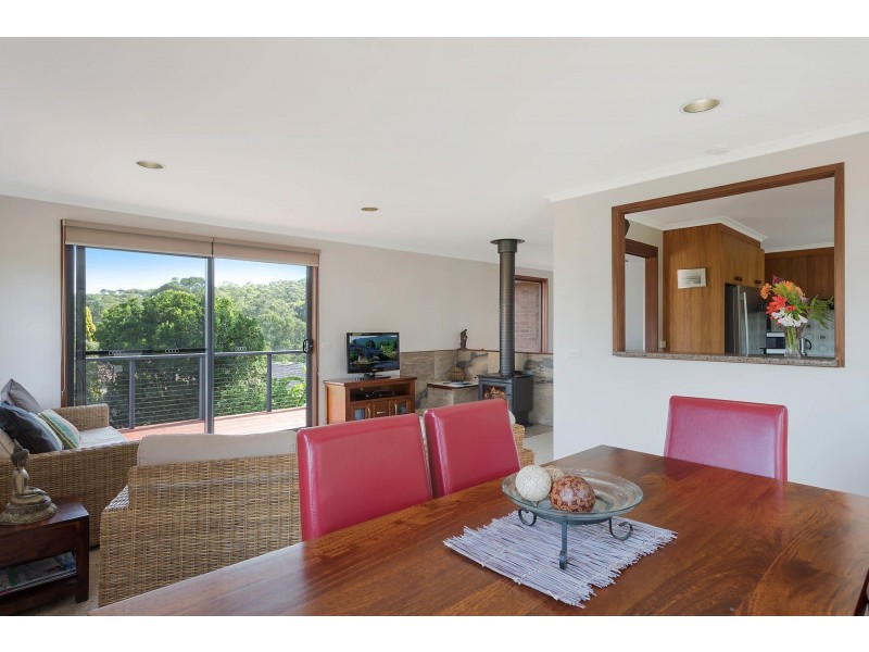 71 Surf  Cir, Tura Beach NSW 2548