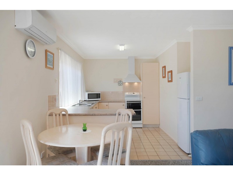 5/53 Ocean  Dr, Merimbula NSW 2548