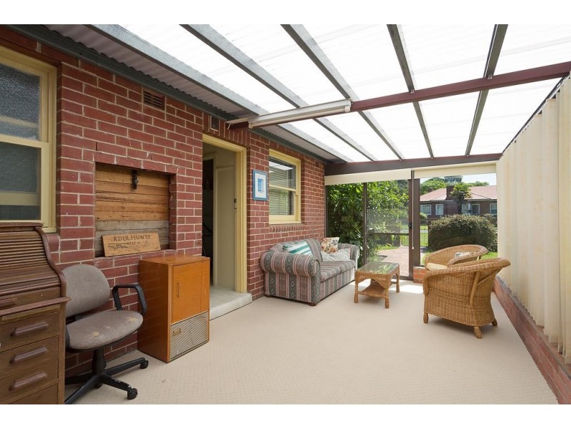 8 Cameron  Street, Merimbula NSW 2548