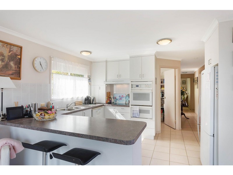 10 Hillmeads Street, Merimbula NSW 2548