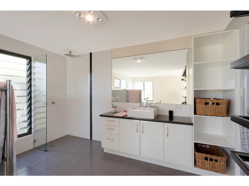 20 Cliff Street, Merimbula NSW 2548