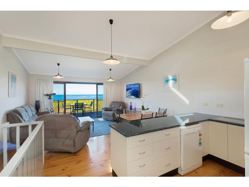 3/20 Surf Circle, Tura Beach NSW 2548