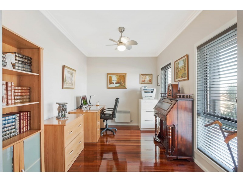 65 The Crest, Merimbula NSW 2548