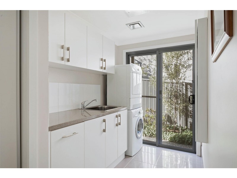 65 The Crest, Merimbula NSW 2548