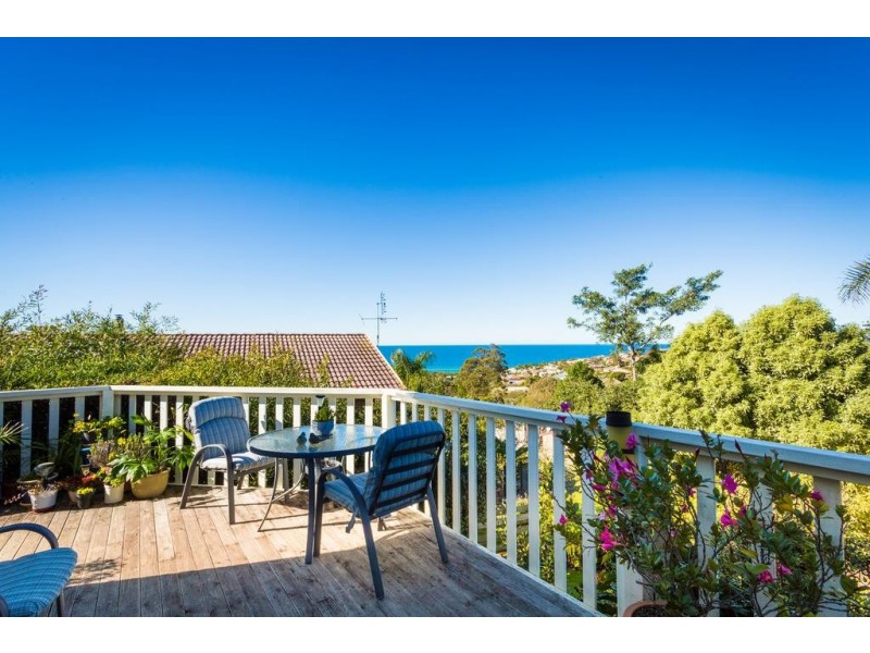 6 Acacia Crescent, Tura Beach NSW 2548