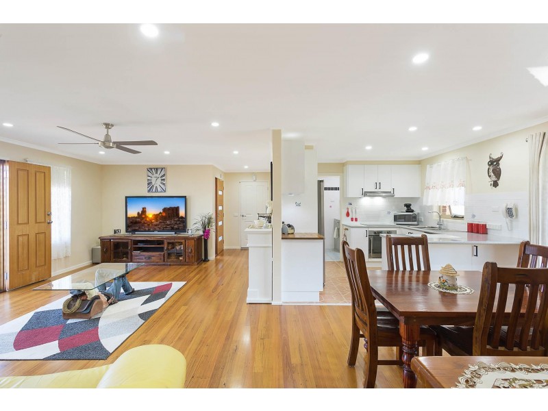3/8 Quondola Street, Pambula NSW 2549