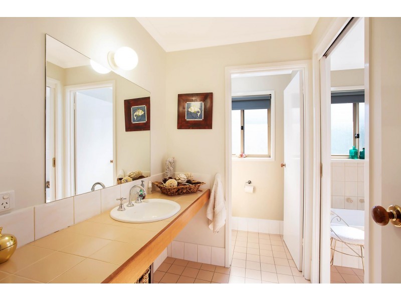 2/68 Headland Drive, Merimbula NSW 2548
