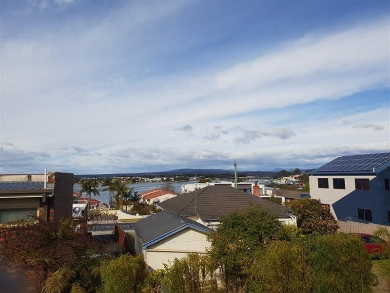 2/9 Cameron  Street, Merimbula NSW 2548