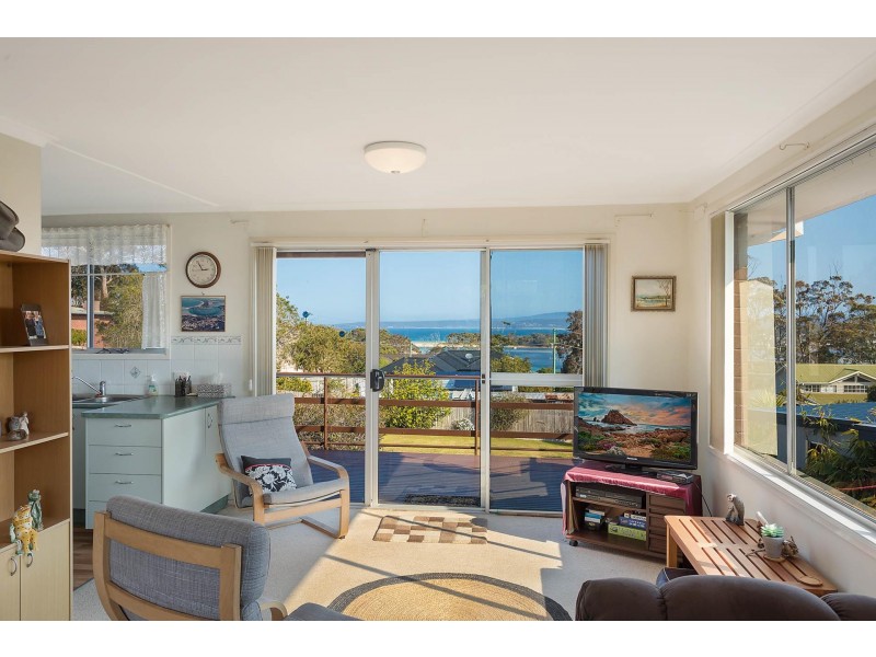 48 Lakeview Avenue, Merimbula NSW 2548