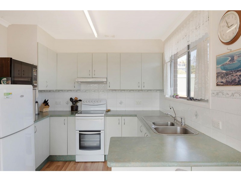 48 Lakeview Avenue, Merimbula NSW 2548