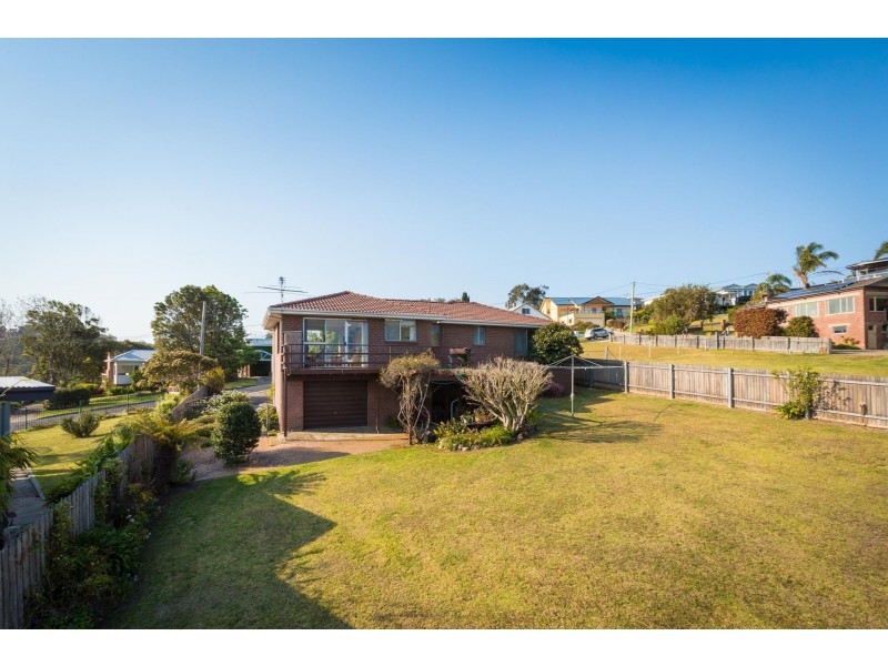 48 Lakeview Avenue, Merimbula NSW 2548