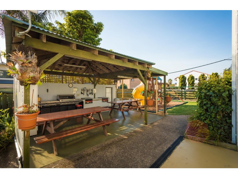 2/61 Ocean  Drive, Merimbula NSW 2548