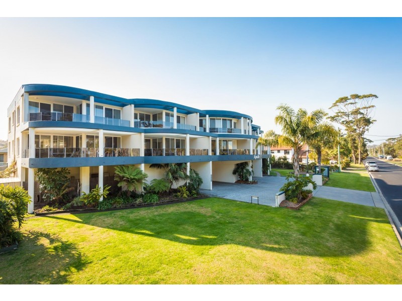 2/61 Ocean  Drive, Merimbula NSW 2548