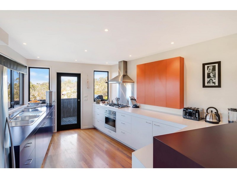 28 Sapphire Crescent, Merimbula NSW 2548
