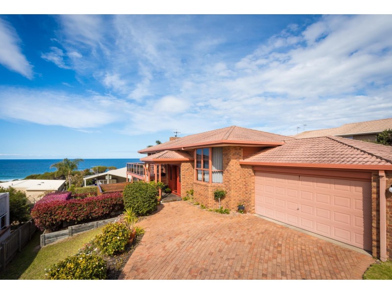 10a Surf Circle, Tura Beach NSW 2548