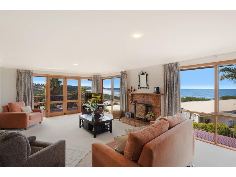 10a Surf Circle, Tura Beach NSW 2548