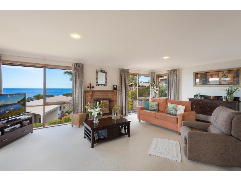 10a Surf Circle, Tura Beach NSW 2548