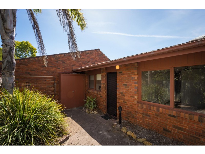 3/4 Marine  Parade, Merimbula NSW 2548