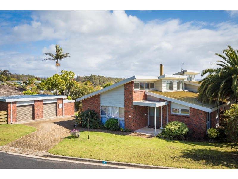 7 Culgoa Crescent, Pambula Beach NSW 2549