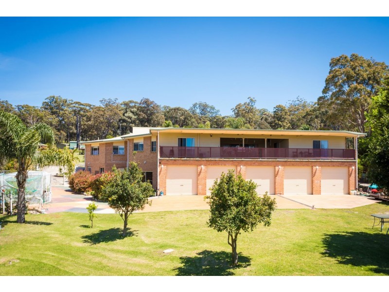 6 Tristania Court, Tura Beach NSW 2548
