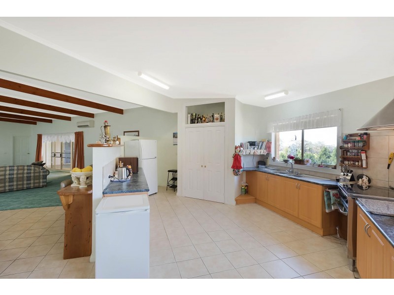 6 Tristania Court, Tura Beach NSW 2548