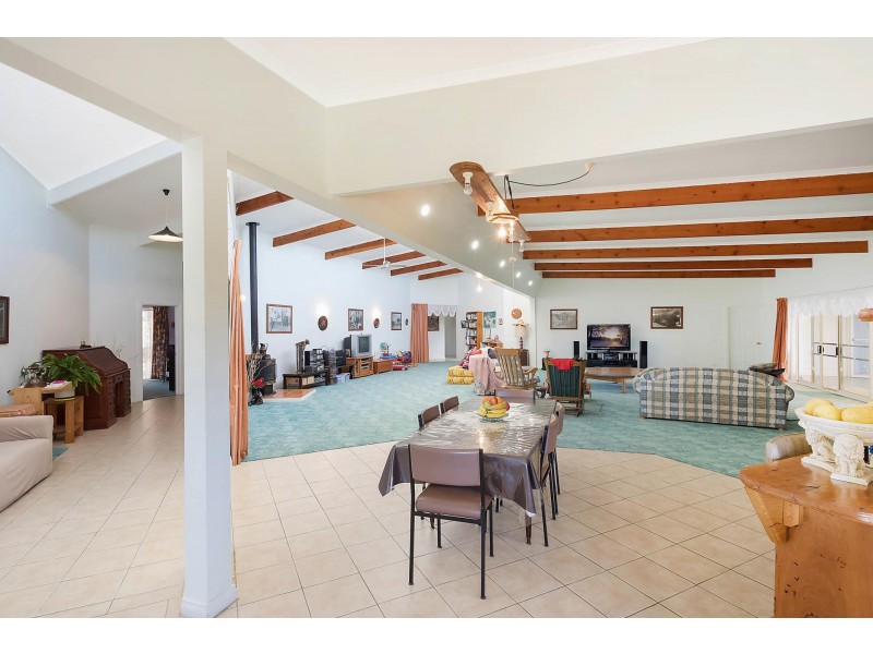6 Tristania Court, Tura Beach NSW 2548