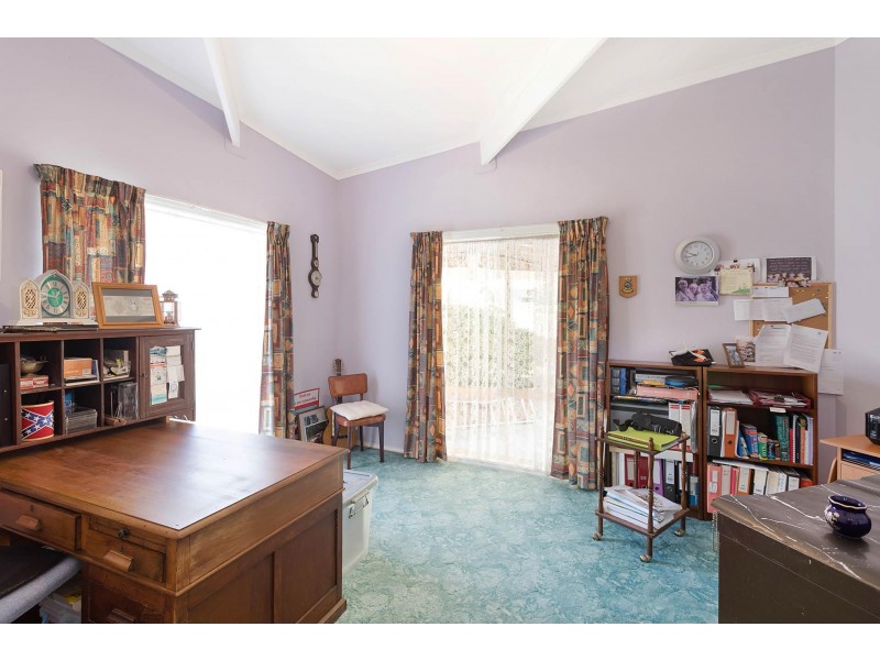 6 Tristania Court, Tura Beach NSW 2548
