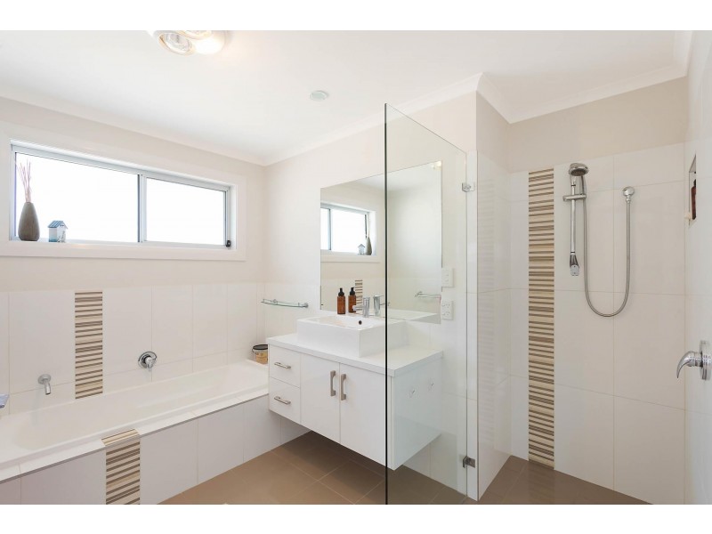 6 Mulloway Circuit, Merimbula NSW 2548