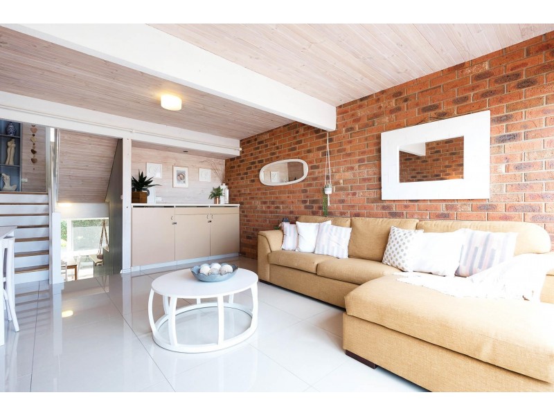 18/1-7 Oceanview Avenue, Merimbula NSW 2548