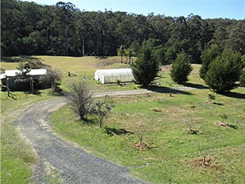 881 Sapphire Coast Drive, Bournda NSW 2550