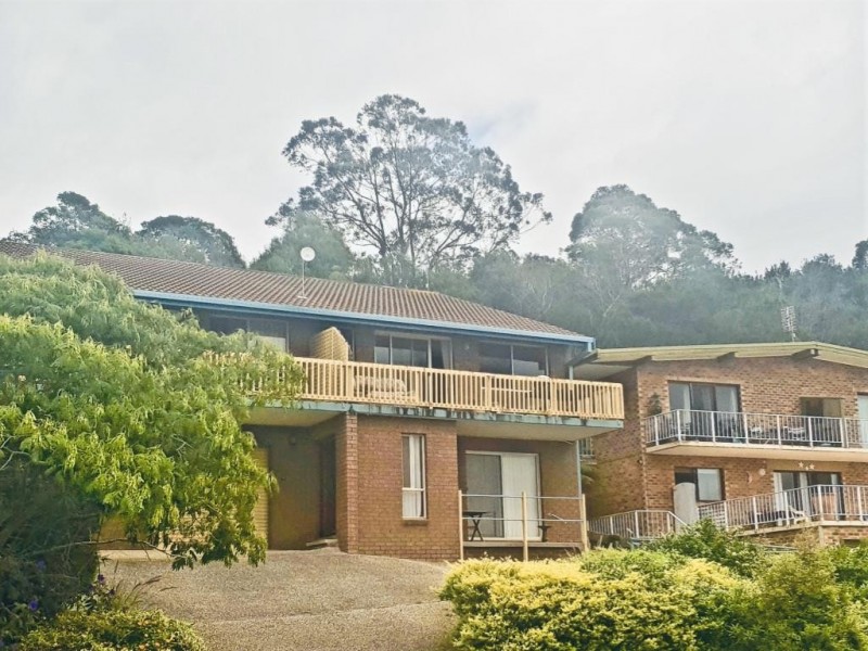 2/39 Yarrawood  Avenue, Merimbula NSW 2548