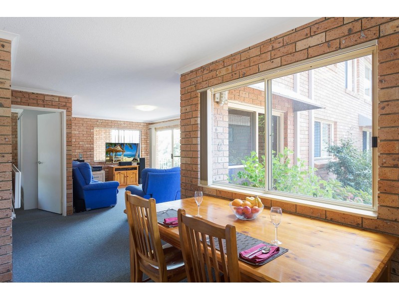 2/27 Ocean Drive, Merimbula NSW 2548