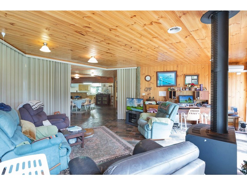 421 Mount Darragh  Road, Lochiel NSW 2549