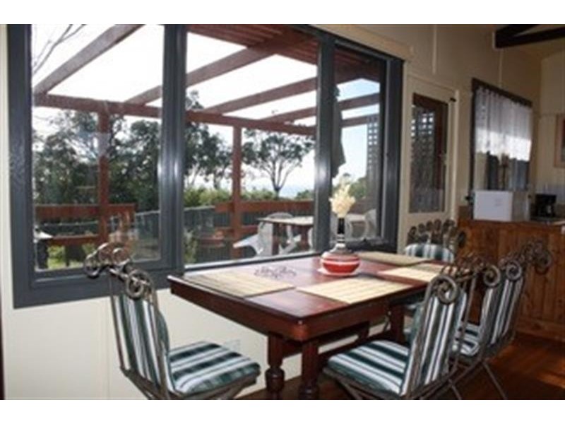 35A Lakeview Avenue, Merimbula NSW 2548