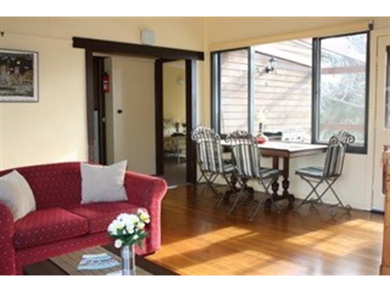 35A Lakeview Avenue, Merimbula NSW 2548