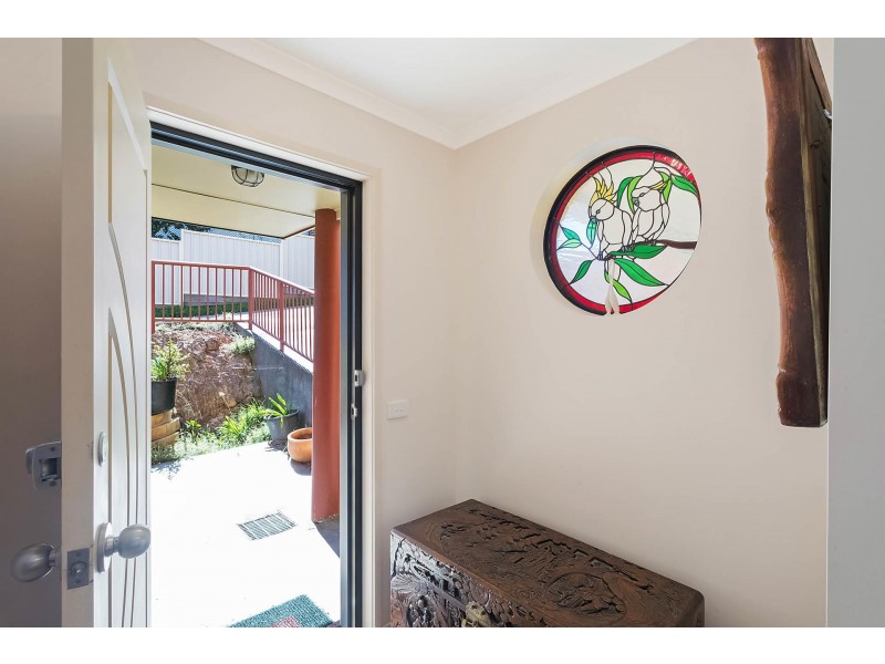 2/16 John  Close, Merimbula NSW 2548