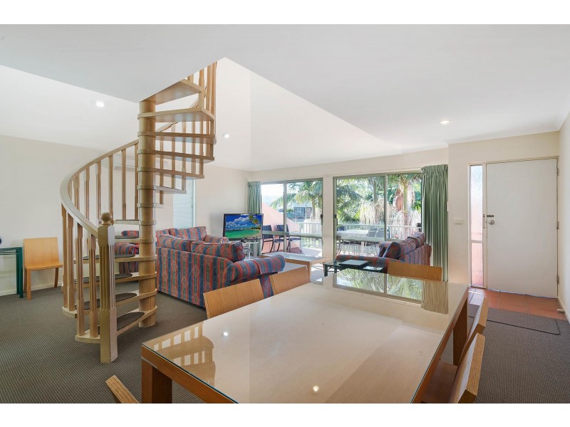 18/10-16 Marine Parade, Merimbula NSW 2548